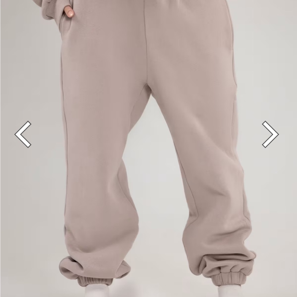 Comfrt Travel Essentials Sweatpants